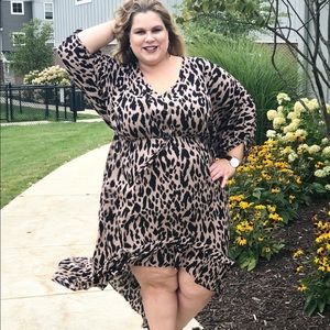 Gorgeous animal print dress!